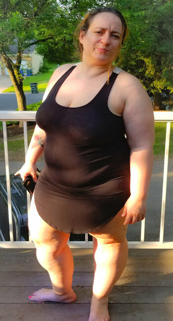 Grosse femme aux gros tétons pour sexe hard